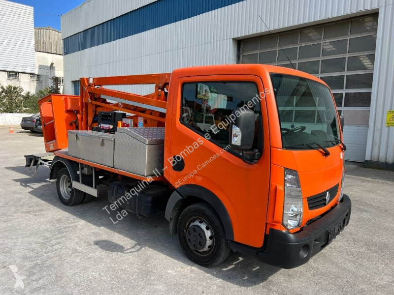 Camion Renault 4x2 F241