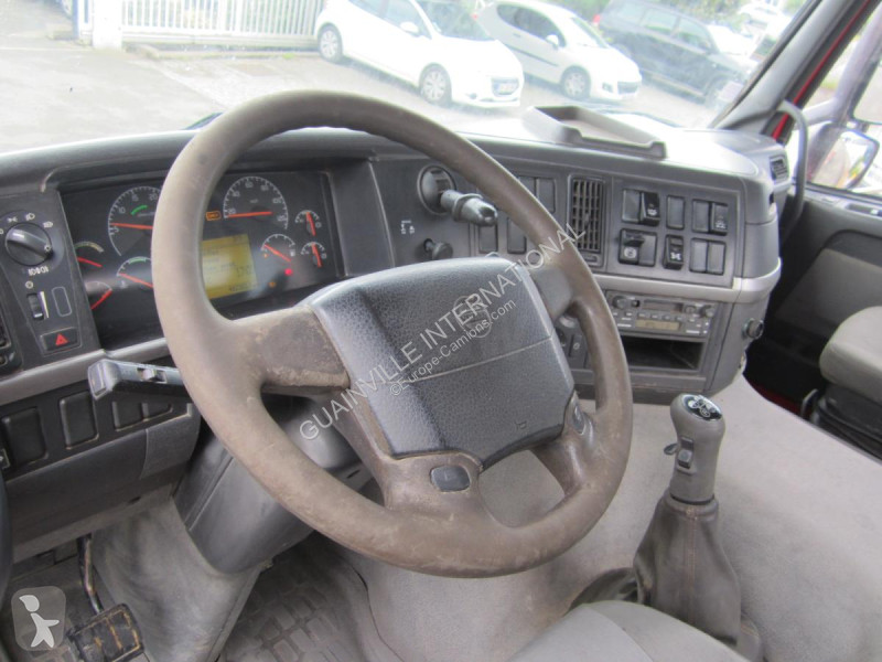 Camion Volvo 380