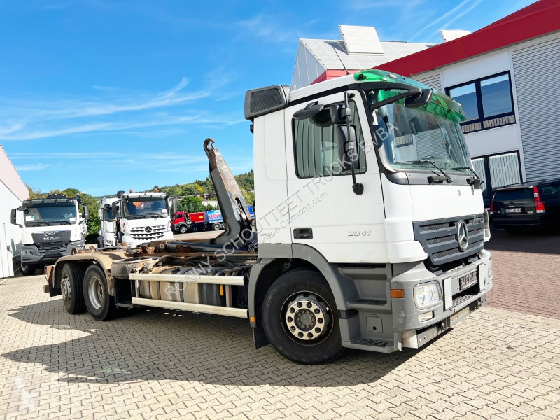 Kamion Mercedes Actros 2541 L 6x2 Actros 2541 L...