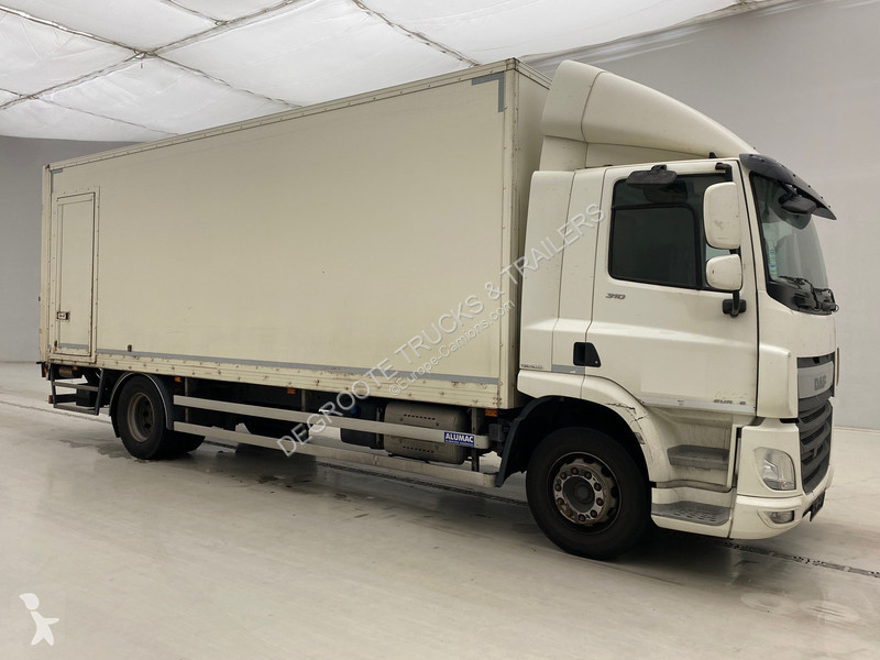 Camion DAF 310