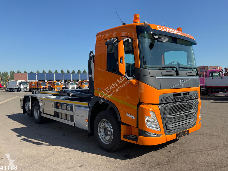 Kamion Volvo 430 VDL 21 Ton haakarmsysteem