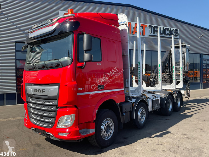 Camion DAF FAD 530 8x4 Holzkran