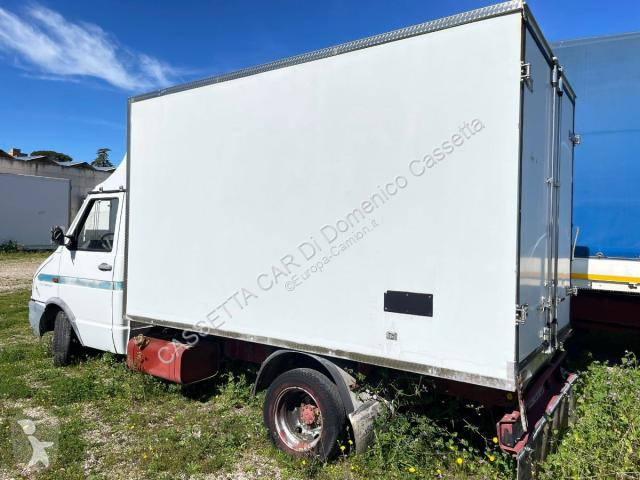 Kamion Iveco FIAT 35.10 TURBO DAILY CON CASSA