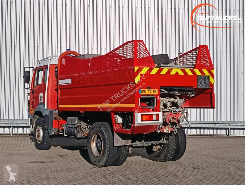 Camión Mercedes 4x4 -6.000 ltr tank, 450 Foam -...