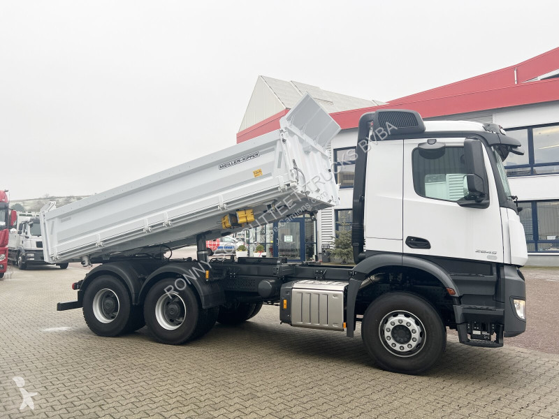 Kamion Mercedes Arocs 2645 K 6x4 Arocs 2645 K...