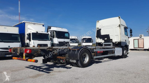 Camion porte containers DAF