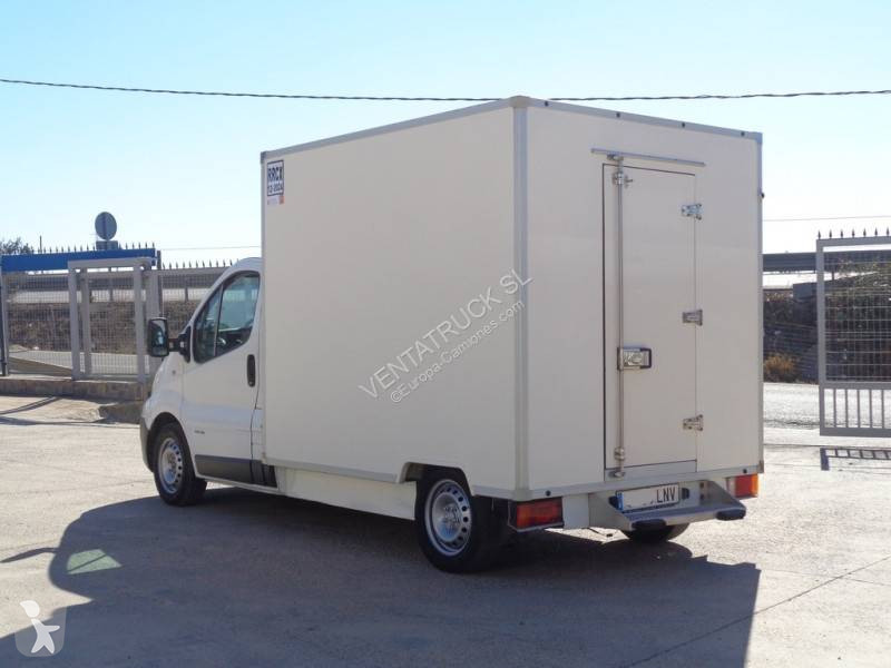 Positive trailer body refrigerated van used Renault Trafic 2,0L DCI 115 CV  Diesel - Ad n°2811498