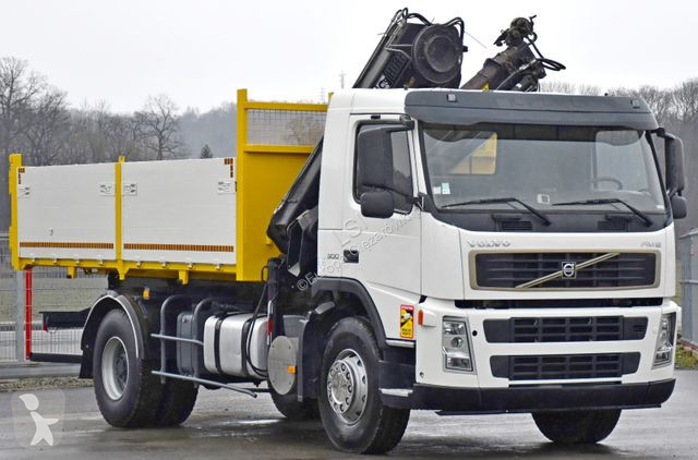Camión Volvo FM 9 300 Kipper 5,00m *KRAN + FUNK...