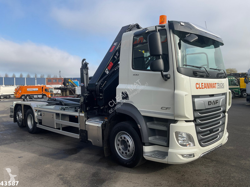 Camion DAF FAN  430 Hiab 25 Tonmeter laadkraan
