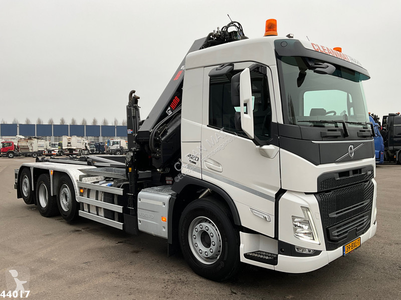 Camion Volvo 420 8x2 Hiab 25 Tonmeter laadkraan...