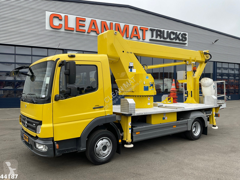 Kamion Mercedes 815 Wumag Elevant 17 meter...