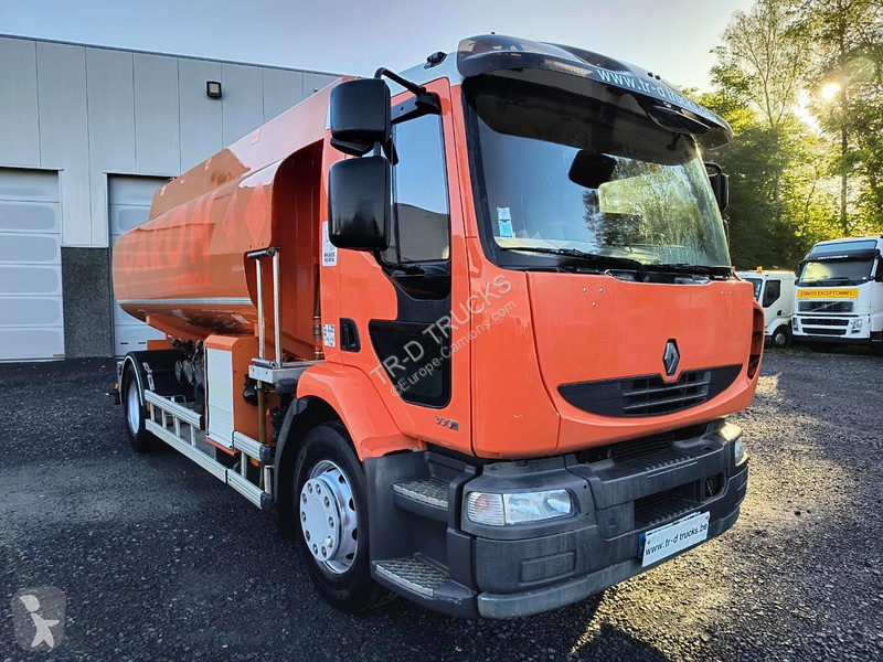 Camion Renault 300 DXI 13500L CARBURANT / FUEL...
