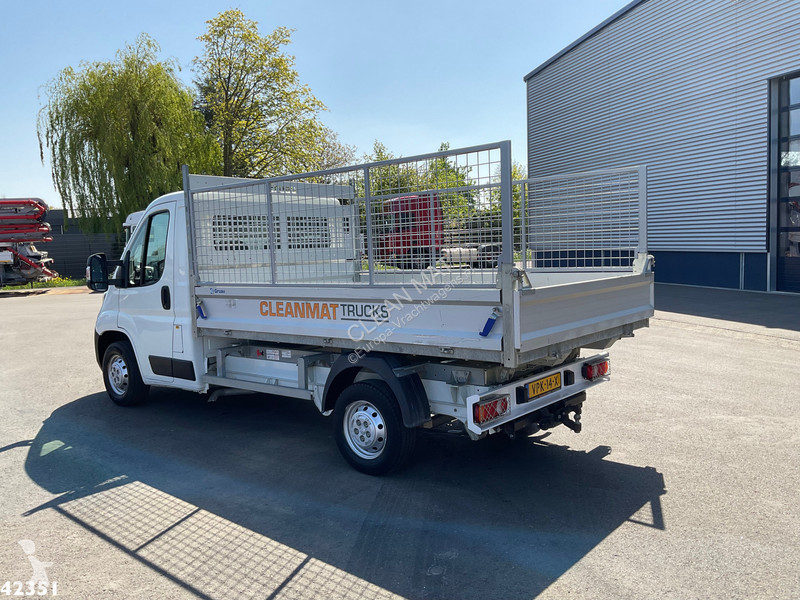 Camion Peugeot 2.0 HDI kipper Just 52.788 km!