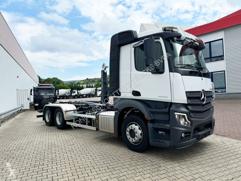 Kamion Mercedes Actros 2645 L 6x4 Actros 2645 L...