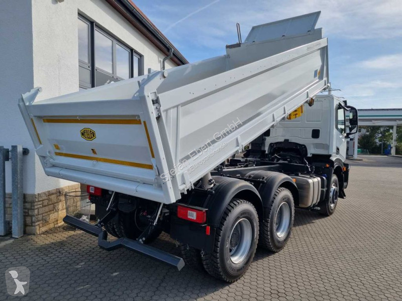 Camion Iveco AD300X48Z HR OFF 6x4...