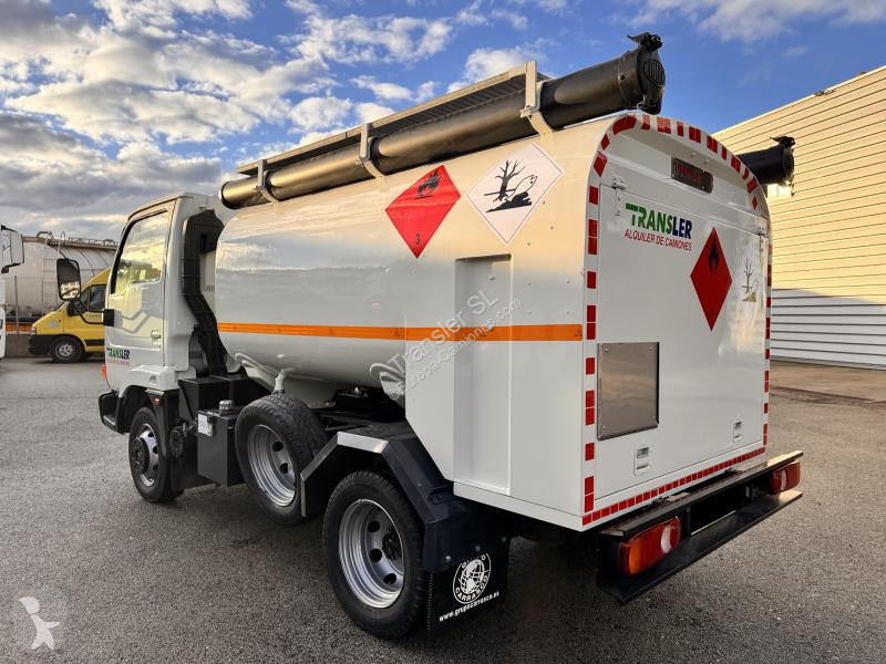 Camion Nissan E