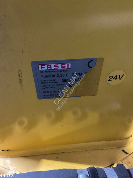 Kamion Volvo 540 8x4 Euro 6 Fassi 36 Tonmeter...