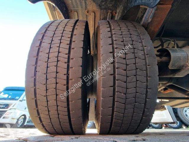 Kamion Iveco 75E16 / Ladebordwand / wenig KM