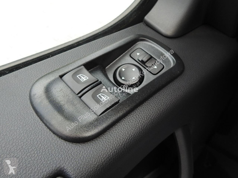 Furgoneta Renault MASTER NOWY CHŁODNIA KONTENER...
