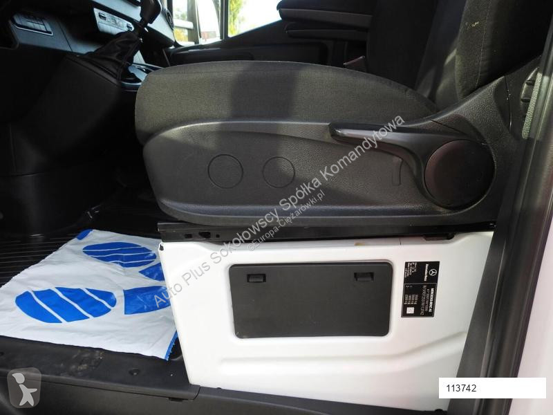 Véhicule utilitaire Mercedes SPRINTER 516...