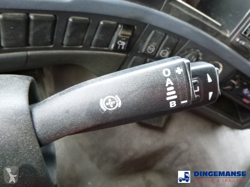 Camion Volvo 440 6x2 Euro 4 + Effer 350.11/6S