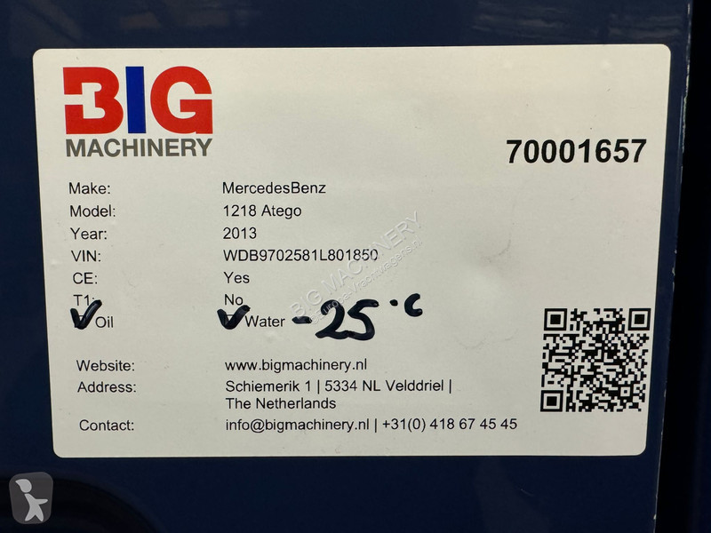 Kamion Mercedes 4x2 Cargo Truck EURO5