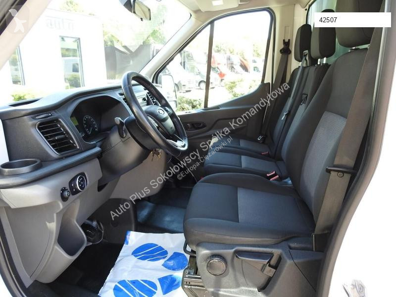 Autoutilitară Ford TRANSIT CHŁODNIA KONTENER...
