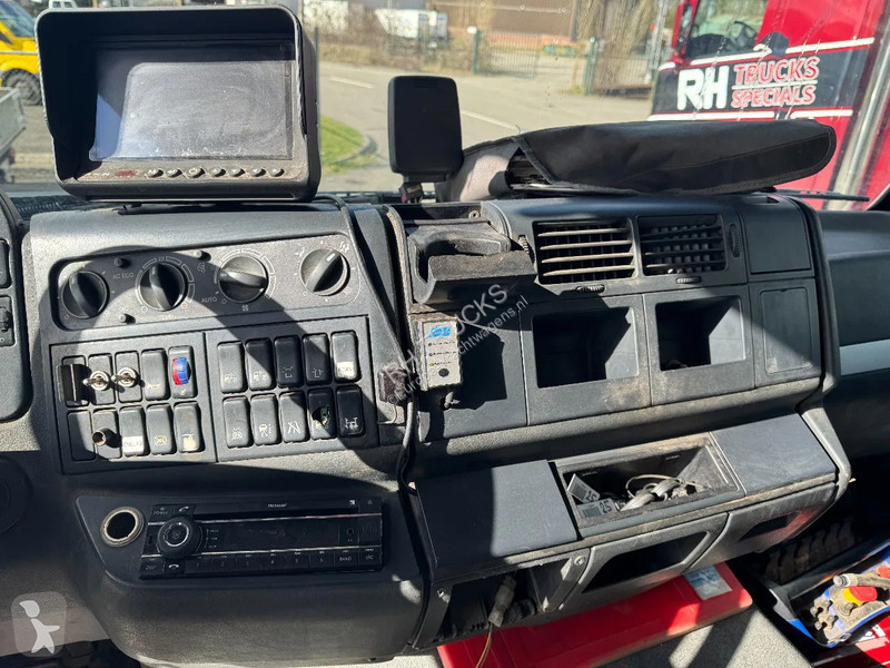 Camion MAN 35.440 8X2 - EURO 4 + HMF 2620K-RC...