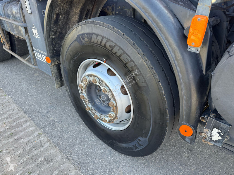 Kamion Renault 410 8x4 Full steel - Manual -...