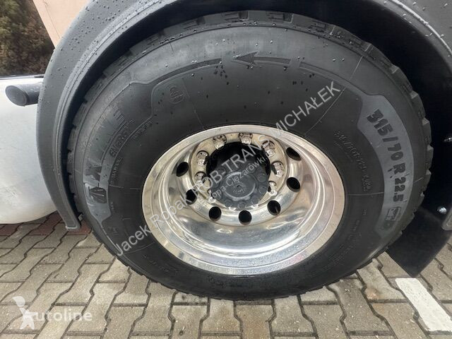 Camion Mercedes 18-46