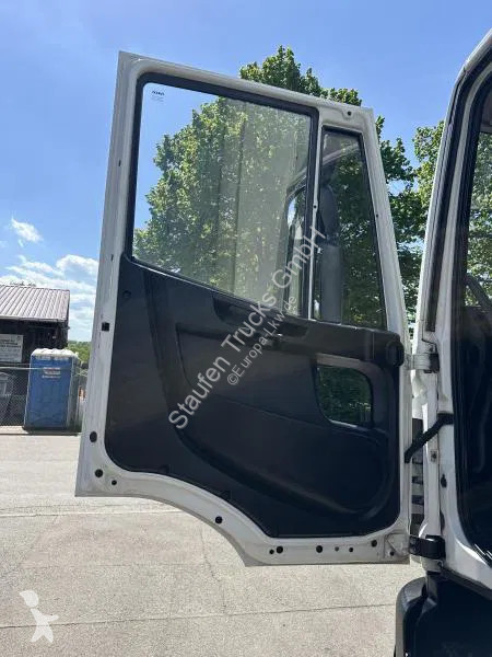 Kamion Iveco Tiefkühl Mitsubishi TDJ 300 Klima...