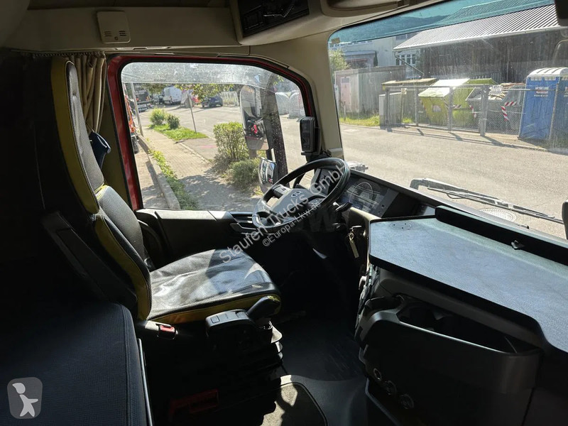 Camion Volvo 550XL*8x2*Tief...