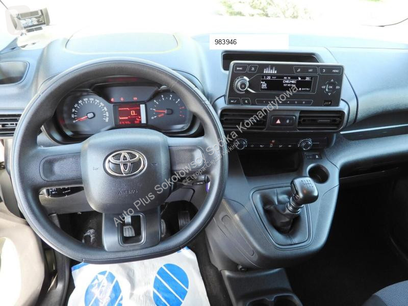Užitkové vozidlo Toyota CITY  FURGON CHŁODNIA...