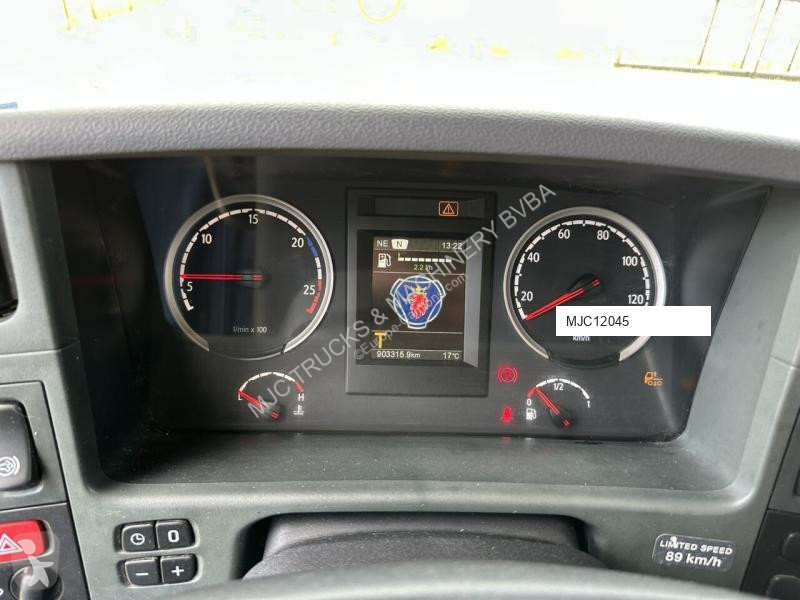 Kamion Scania P320 RETARDER - CLOSED BOX 8m25 x...