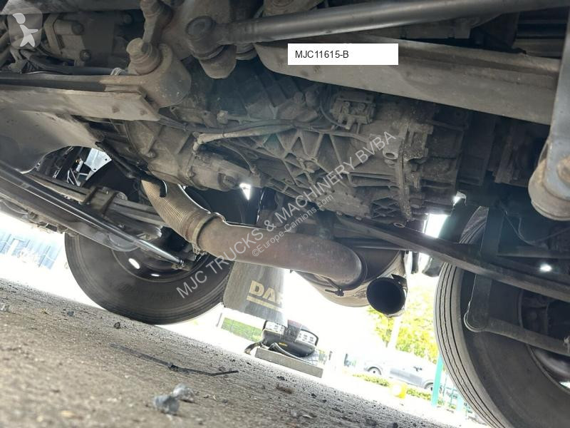 Kamion DAF 85360 8x2 (no crane!) - MANUAL...