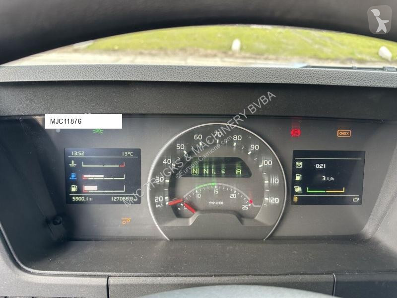 Camion Volvo FMX 370 6x2 PLATFORM 6M35 + CRANE...