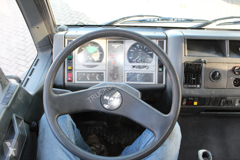 Camion MAN + EURO 2 + PTO + CRANE