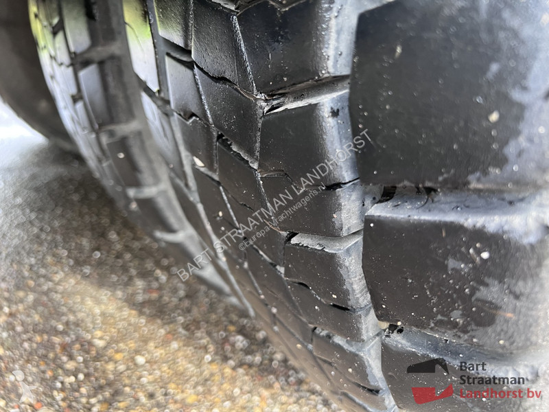 Vrachtwagen Volvo FMX 370 2 STUKS 6x6 Euro 6...