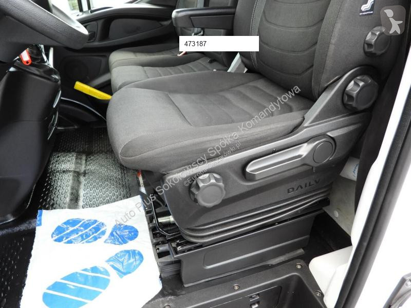 Véhicule utilitaire Iveco DAILY 35S18 PLANDEKA...