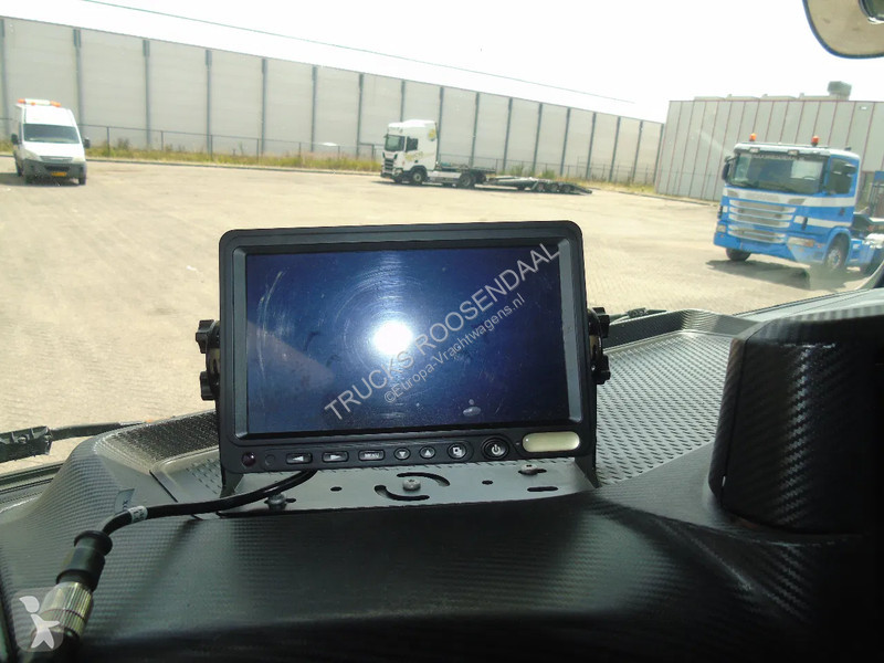 Kamion Iveco 360 + THERMO KING T600R + EURO 6 +...