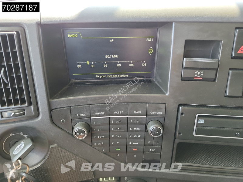 Camion Volvo 500 8X4 14m3 Manjot Tipper...