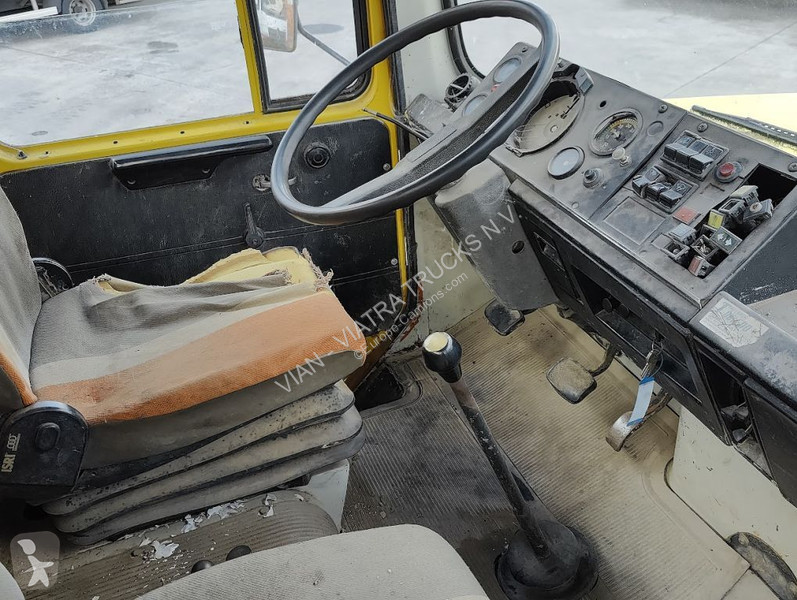 Camion Iveco 160 150-16 4X4 + Bonfiglioli P...