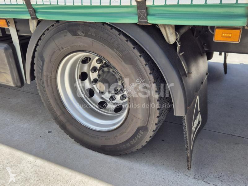 Camion Scania 320