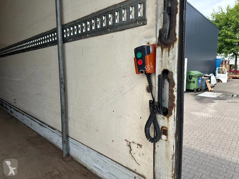 Kamion Iveco EuroCargo 180 Closed Box Saxas 12T...