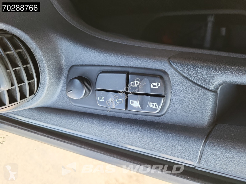 Kamion Mercedes 1221 4X2 Ladebordwand Euro 6