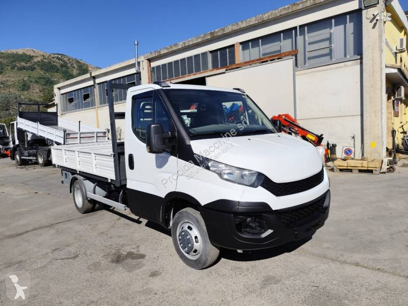 Véhicule utilitaire Iveco