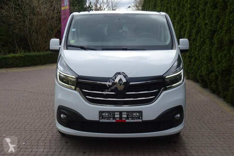 Véhicule utilitaire Renault TRAFIC L2H1 2.0dci...
