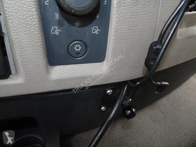 Camion Volvo reserved 260 EEV + EURO 5 + 19T +...