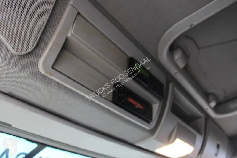 Kamion Iveco 120E21 + euro 6 + lift +...