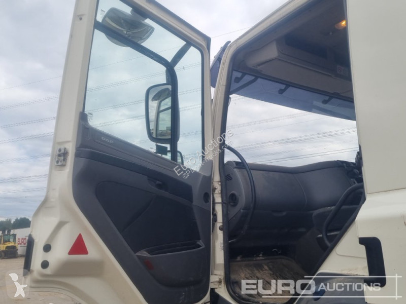 Camião  CF400